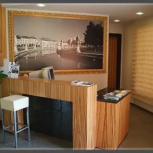  Aparthotel La Meridiana Italia